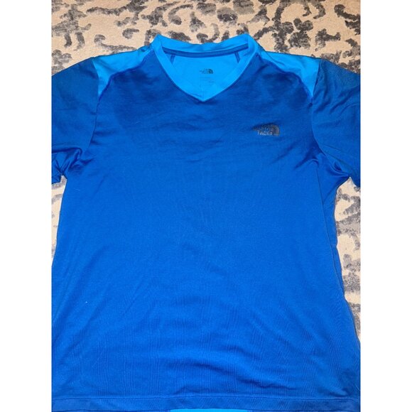 The Northface men’s medium flash dry shirts - Picture 4 of 6